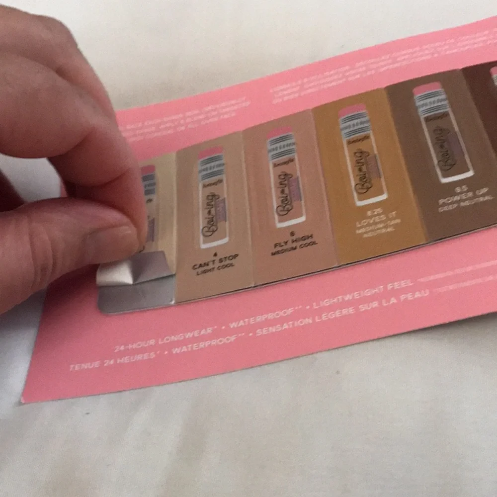 ⚡️FINAL PRICE⚡️ Benefit Boiing Cakeless Concealer Sample Card